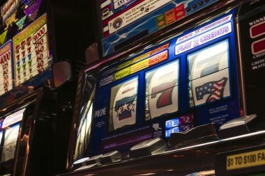 Double down on 10 – house covers the additional bet Double down on 10 with free bet displayed